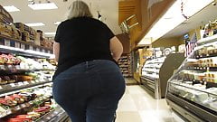 granny has a mega fat wide ass