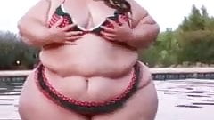 bbw bikini