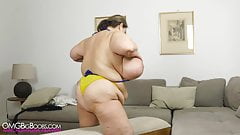 big tits mom in bikini