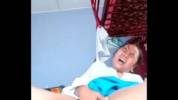 hot indonesian girl fingers herself