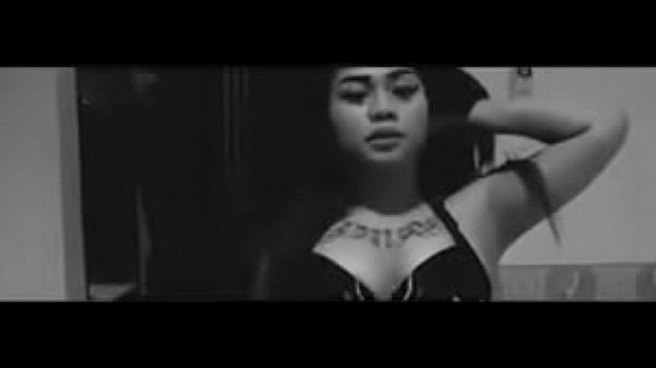 miaa x tattoo /  @deaaprilia 53 dea aprilia sesi pemotretan (indonesian)