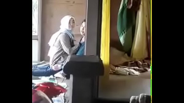 remaja mesum ketauan