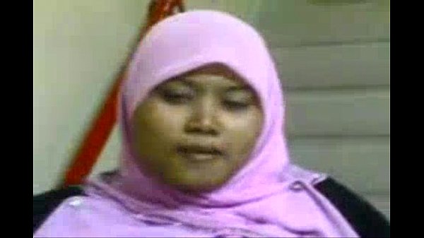 jilbab pamer toket gede