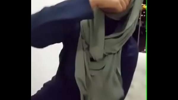 malay girl blowjob for bf