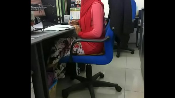 salwa awek melayu tetek besar keja gomen