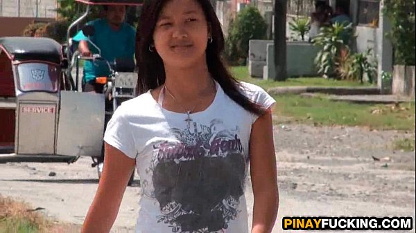 asian meets a stranger and sucks him off