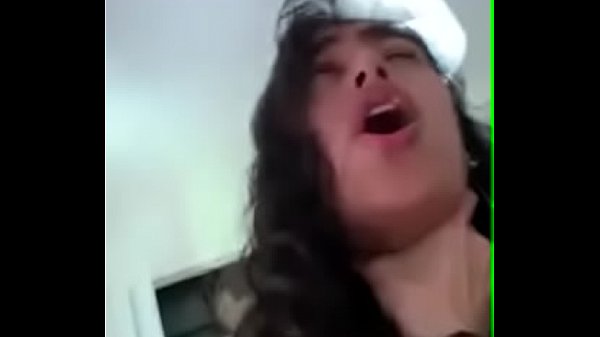 nerdy arab girl wants to get bred