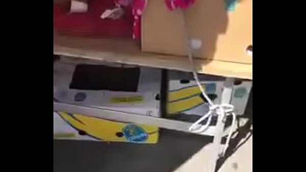 boef neukt marokaan in hotel