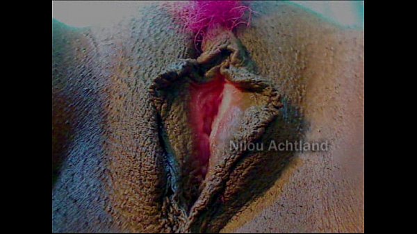 outdoor garden masturbation #2 : nilou achtland