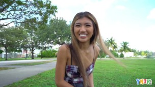 yngr – hot clara trinity bounces on peter greens dick