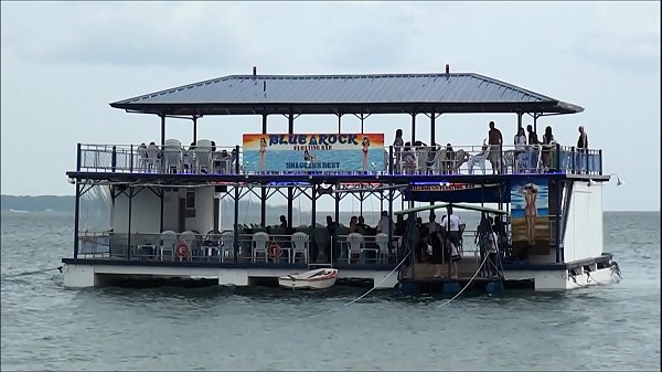 blue rock floating bar olongapo philippines