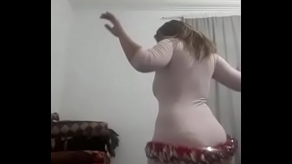رقص عاهرة مغربية ذات مؤخرة كبيرة للخليجيين