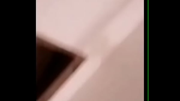 বাংলাদেশী নেত্রকোনার মেয়ে আফরিন