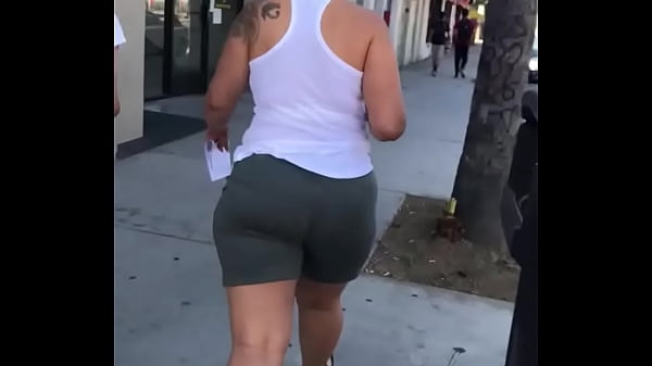 big booty candid
