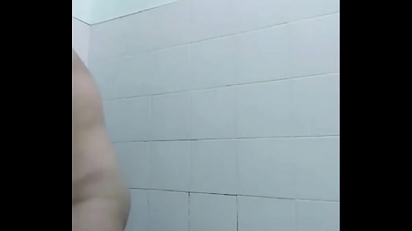 filipina on bathroom shower showing her body and tiny pussy.