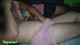 ang sarap ni kumare sa sobrang kulit ko pumayag magpa kantot habang busy sa cellphone pinay viral