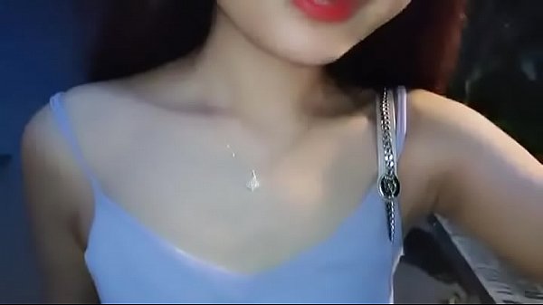 public slut exposure her thin pussy