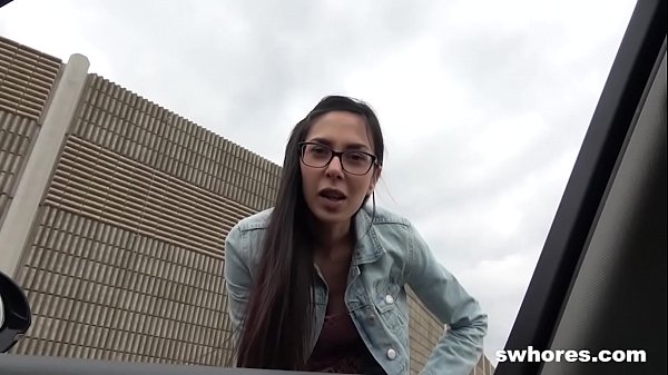 skinny street whore pounded hard in luxurious car