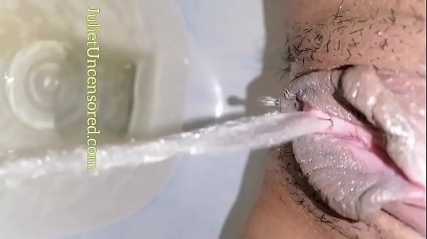 beauty filter in green swimsuit & reflective mask