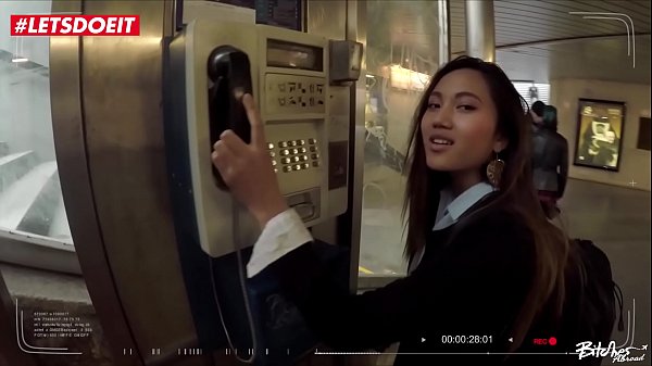 thai tourist gets her tight pussy fucked – may thai