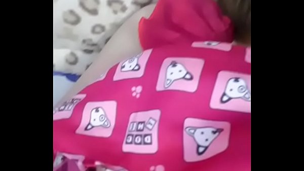 vợ dâm khiêu khích