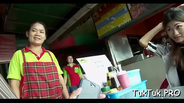 sugary thai angel demosntrates her magnificent body