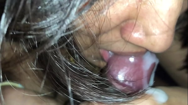 sexiest indian lady closeup cock sucking with sperm in mouth