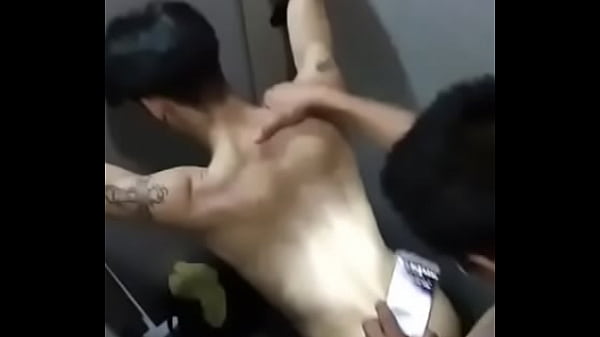 boyz having sex in toilet