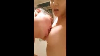 when the bean sprouts to take a bath, her husba