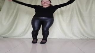 chinese milf dance